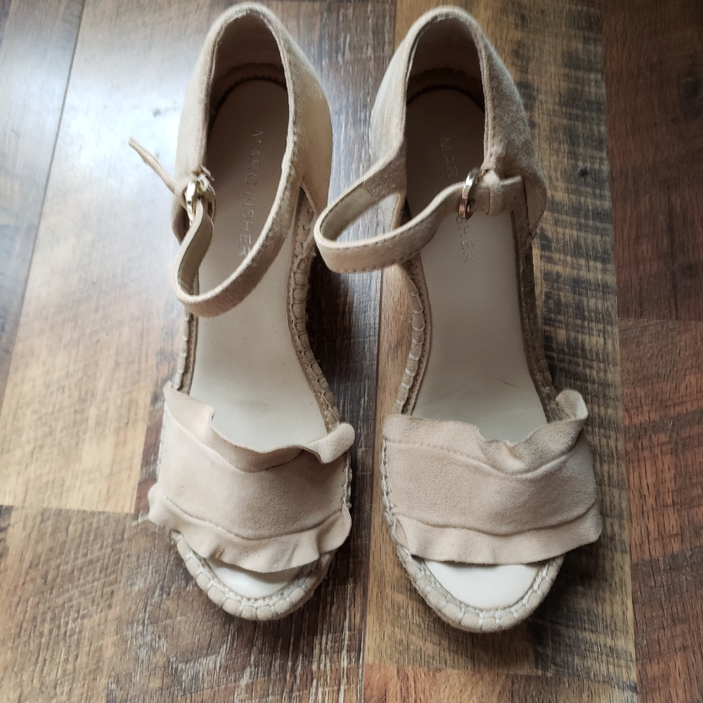 Marc Fisher Wedges